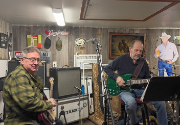 Bill and Ray's New Axe. Guitar @ Practice